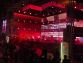 سيناء تحتفل بذكرى التحرير على أرضها.. حفل غنائى ساهر لأبناء البدو بحضور 4 وزراء.. محمد منير يشعل حماس جمهور العريش على مسرح مكشوف.. هيثم نبيل يشارك بفقرات فنية.. ومحمود التهامى ينشد "أكاد من فرط الجمال".. صور