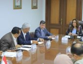 محافظ دمياط تعقد اجتماعا موسعا لمتابعة منظومة توريد القمح للموسم الحالى