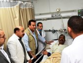 وزير الصحة يتفقد معبر أرقين وموقف كركر لمتابعة الخدمات الطبية المقدمة للسودانيين