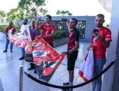 بعثة الأهلى تصل فندق الإقامة في أبو ظبى وسط استقبال جماهيري