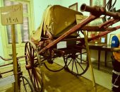 أقدم سيارة إسعاف فى مصر يرجع تاريخها إلى 1904.. وتوجد بمتحف الإسعاف في الإسكندرية.. صور