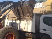 رفع 246 طن قمامة خلال حملات النظافة بمركز المحلة