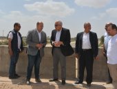 محافظ الجيزة: إنشاء وحدة لطب الأسرة ومجمع للخدمات الزراعية بقرية الودى بالصف