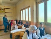 انتظام امتحانات النقل للصفين الأول والثانى الإعدادى فى 11 إدارة تعليمية بسوهاج