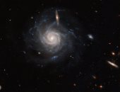 تلسكوب هابل يرصد أوضح صورة لمجرة بعيدة تشبه درب التبانة
