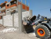 حملات مكبرة لإزالة التعديات وإيقاف أعمال البناء المخالف بأحياء الإسكندرية