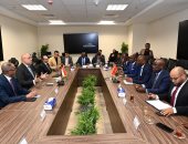 شراكة جديدة بين مصر وأنجولا …وزير الإسكان يعرض على نظيره الأنجولى التجربة العمرانية المصرية 