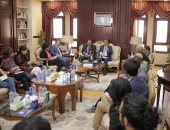 ضياء رشوان يعقد لقاءً مطولا حول الحوار الوطنى مع ممثلى وسائل الإعلام الأجنبية والعربية