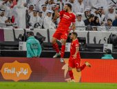 عمر السومة يقود العربى للتتويج بكأس أمير قطر بثلاثية ضد السد