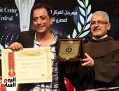 المنشد علي الهلباوي يحيي ختام مهرجان المركز الكاثوليكى 