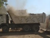 رفع 750 طن مخلفات وتسوية وتمهيد طرق خلال حملات نظافة على مراكز أسيوط