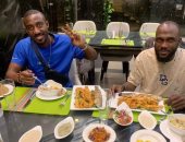 نجم الإسماعيلى يحتفل بالفوز على الزمالك بـ"أكلة سمك"