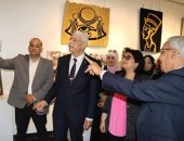 رئيس جامعة المنوفية يفتتح معرض السجاد اليدوي خلال مهرجان الأسبوع الثقافى