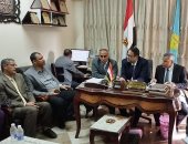 وكيل تعليم الغربية يتابع سير امتحانات النقل من داخل غرفة العمليات الرئيسية