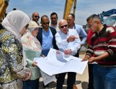 محافظ بورسعيد: المدينة شهدت خطة موسعة لتطوير الطرق والميادين 