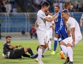 الاتحاد يتفوق على الهلال 2 - 1 فى شوط أول مثير بكلاسيكو الدوري السعودي