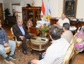 محافظ أسيوط يتابع الموقف التنفيذى لمشروعات "حياة كريمة" بالمحافظة