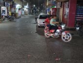 أمطار خفيفة تضرب شوارع مدينة الأقصر بعد يوم كامل من الطقس الغائم.. صور وفيديو