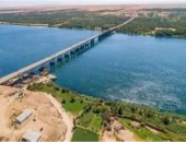 محور أبو تيج..كوبرى أعلى النيل بطول 840 متراً وتكلفة 275 مليون جنيه"فيديو"