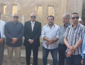 وكيل أول تعليم الشرقية يُؤدي واجب العزاء فى ملاحظ بامتحانات الشهادة الإعدادية