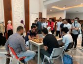 انطلاق بطولة الشطرنج الأولى لطلاب جامعة حلوان الأهلية.. صور