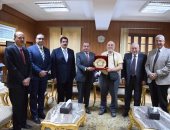 طبيب يتبرع بمبلغ 1.5 مليون جنيه للمستشفى الجامعى فى بنى سويف