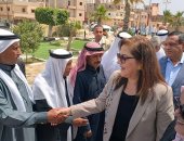 وزير التنمية المحلية: الرئيس يولى اهتماما كبيرا بتنمية شمال سيناء.. صور