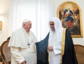 بابا الفاتيكان يستضيف أمين عام رابطة العالم الإسلامي 