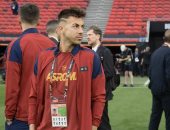 لاعبو روما يتفقدون ملعب بوشكاش أرينا قبل نهائي الدوري الأوروبي.. فيديو