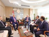 وزير التعليم العالى يلتقى نظيره الفلسطينى.. ويؤكد: 6 آلاف طالب فلسطينى بالجامعات المصرية