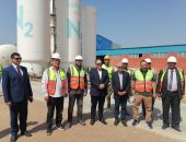 وزير الصناعة يتفقد مصنع إنتاج الغازات في بورسعيد استعدادا لافتتاحه