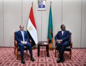 الرئيس السيسى يتفق مع نظيره الزامبى على استمرار العمل لتنفيذ أهداف أجندة تنمية أفريقيا 2063.. الرئيس السيسى: نتطلع لمواصلة دعم الأشقاء فى زامبيا.. والرئيس الزامبى يشيد بإنجازات الكوميسا المحققة تحت رئاسة مصر 