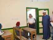 محافظ الغربية يتفقد امتحانات الثانوية الأزهرية ويتابع استعدادات الثانوية العامة