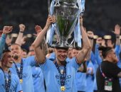 هالاند: حققت حلمى بعد التتويج بالثلاثية.. وجوارديولا الأفضل بالعالم