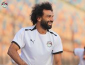 محمد صلاح وزيزو ومروان عطية يقودون تشكيل منتخب مصر أمام غينيا