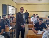 محافظ شمال سيناء يتفقد لجان امتحانات الثانوية العامة فى العريش.. صور