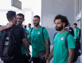 لاعبو المنتخب والجهاز الفنى يهنئون الأهلى بعد التتويج باللقب الأفريقى