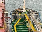 نجاح أول عملية تموين سفينة بضائع عامة بميناء شرق بورسعيد