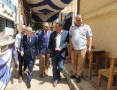 محافظ المنيا يتفقد لجان الثانوية العامة للاطمئنان على سير الامتحانات.. صور