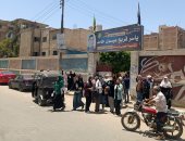 سعادة على وجوه طلاب الثانوية العامة بالمنوفية لسهولة امتحان مادتى التربية الوطنية والدينية 