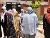 طلاب الثانوية العامة بجنوب سيناء: امتحان الإحصاء صعب والاقتصاد متوسط