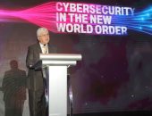 وزير التعليم العالى: تعزيز التعاون مع الشركات العالمية لدعم الطلاب