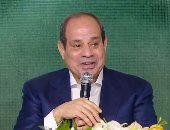 الرئيس السيسي: "خلال الـ7 أسابيع اللى فاتت عبر 220 ألف سودانى إلى مصر"