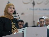 نقيب التمريض تطالب بتطبيق نظام هيئة الرعاية الصحية على كل التمريض بالجمهورية