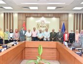 هيئة الدواء المصرية تناقش تطوير صناعة الدواء وتوطين أحدث مستجدات تكنولوجيا التصنيع العالمية