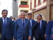 محافظ الجيزة يتفقد لجان الثانوية العامة بمدرسة الأورمان الإعدادية بالعجوزة