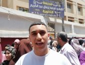 طلاب ثانوية عامة بالدقهلية: امتحان اللغة العربية فى مستوى الطالب المتوسط.. فيديو وصور