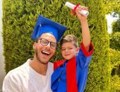 رمضان صبحي يحتفل بنجله: رؤية صغيرى يكبر بسرعة ملأت قلبى بالفخر والسعادة