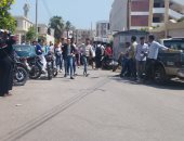 "الفرنساوى" يرسم البهجة على وجوه طلاب الثانوية العامة بالمنيا