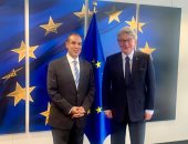 سفير مصر فى بروكسل يلتقى المفوض الأوروبى للسوق الداخلى والفضاء والرقمنة 